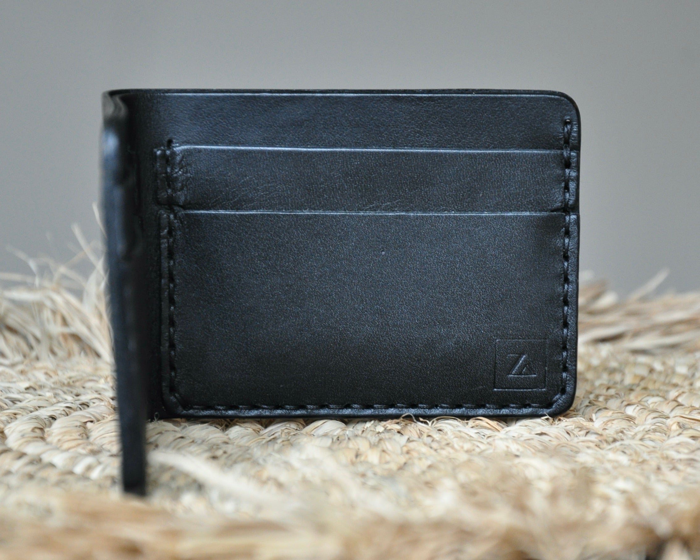 Classic Billfold - Black