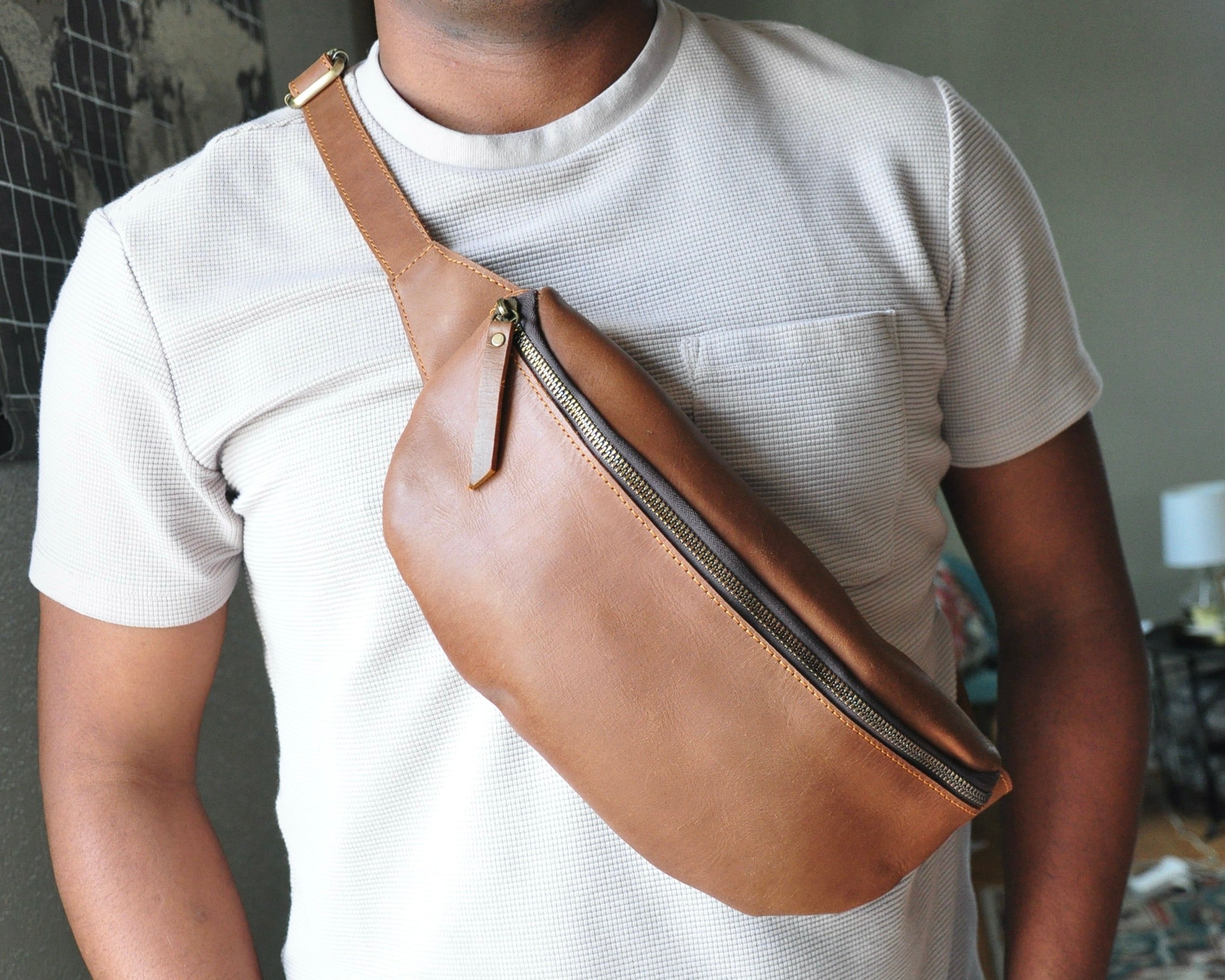 Mota Sling Bag