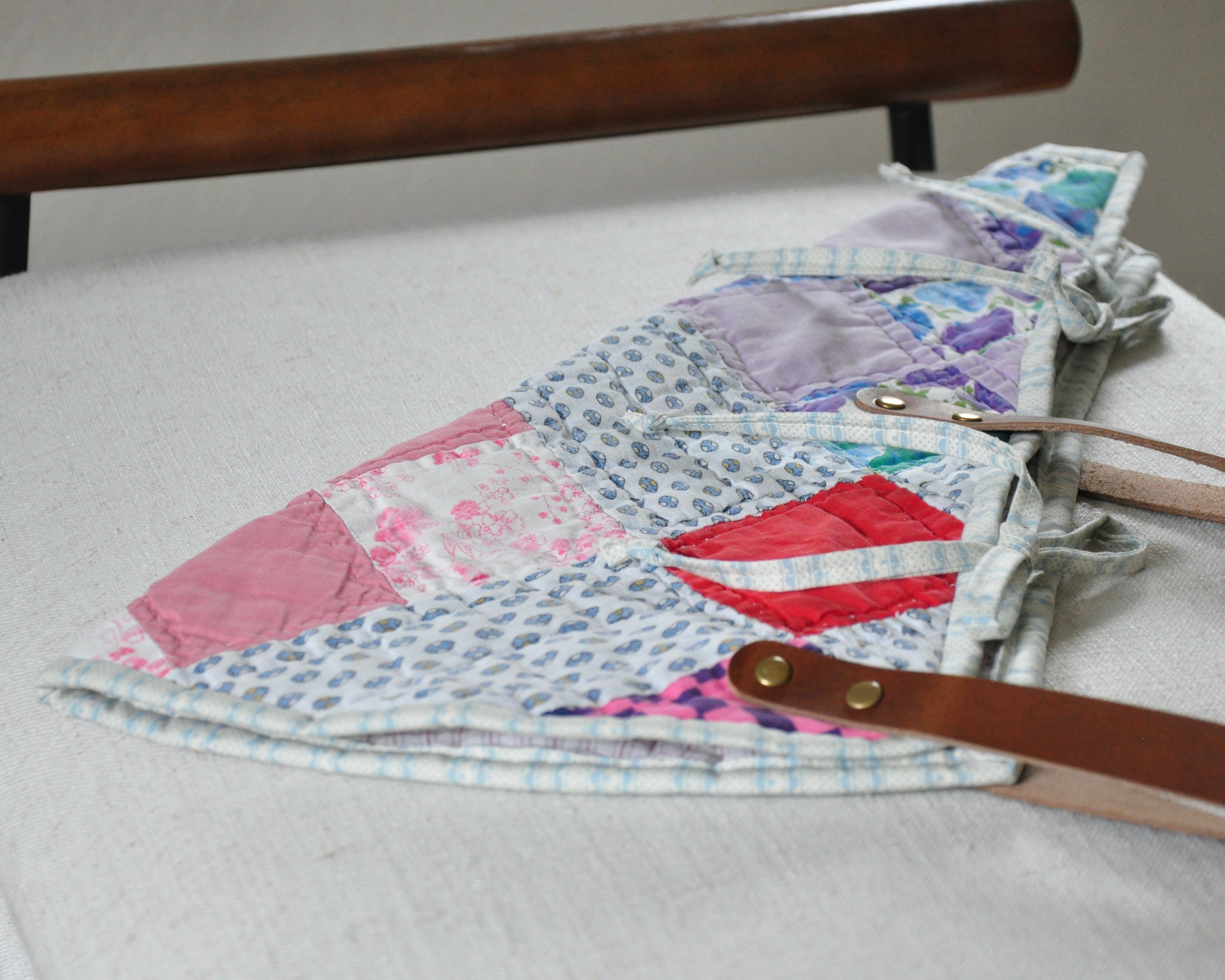 Handmade vintage quilt bouquet bag with leather straps / flower bouquet market bag carrier 