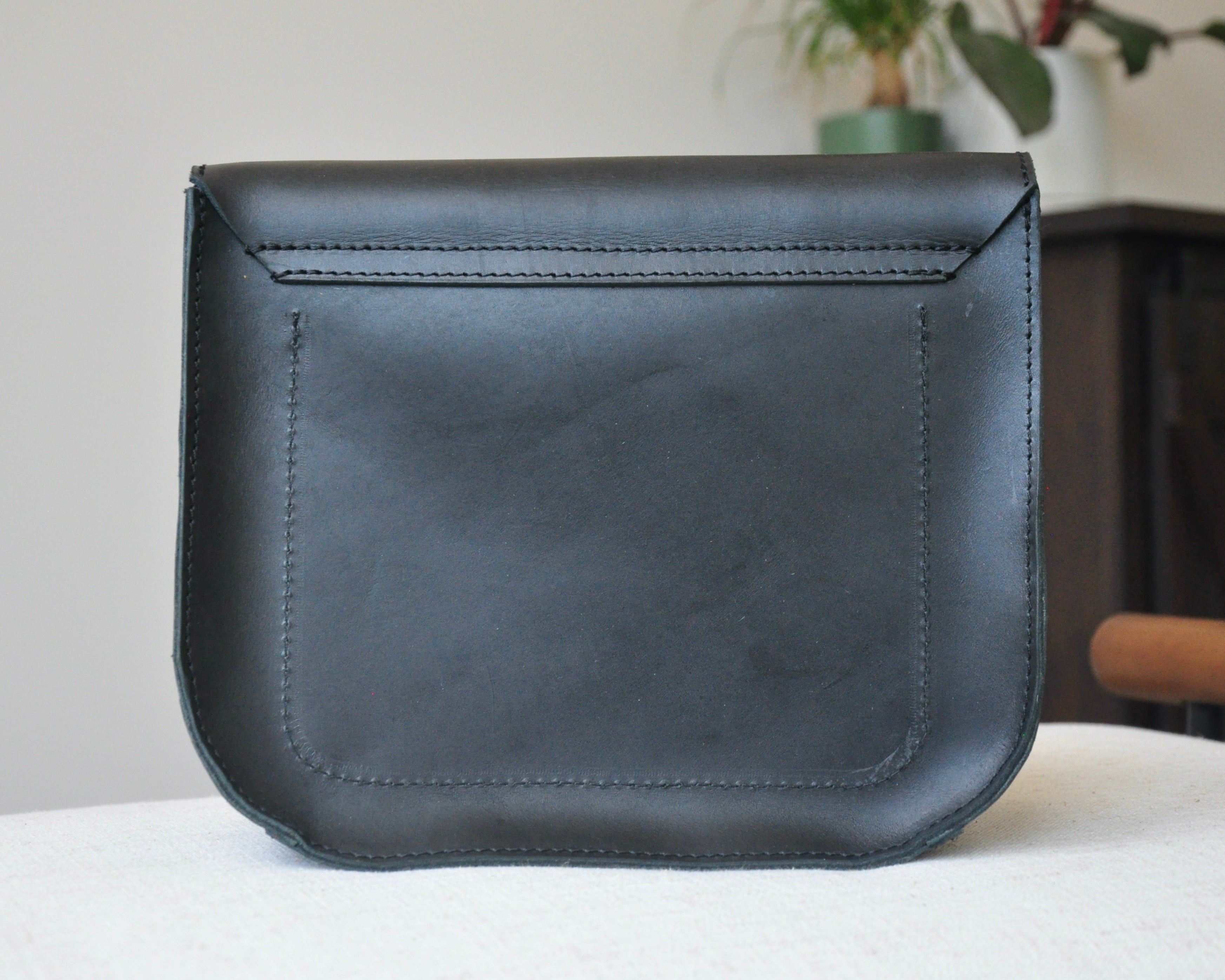 Goba Crossbody Bag